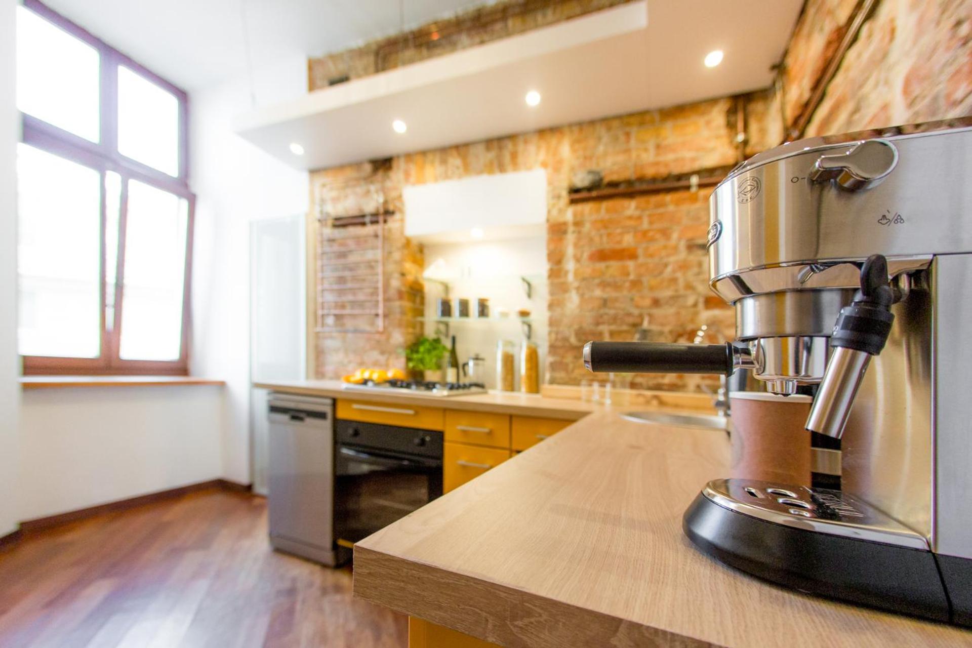 Oomph Vintage 2Br Gem Steps From Politechnika Apartment วอร์ซอ ภายนอก รูปภาพ